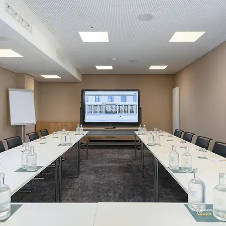 Piazza Hotel Und Restaurant