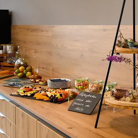 Piazza Hotel Und Restaurant فندق 4*