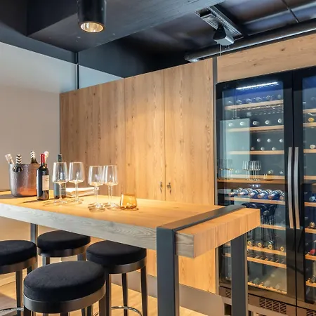 Piazza Und Restaurant 4*