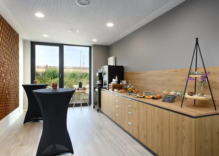 Piazza Und Restaurant Hotel Aalen