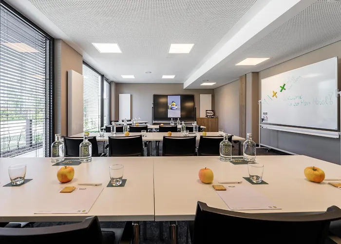 Piazza Und Restaurant Aalen